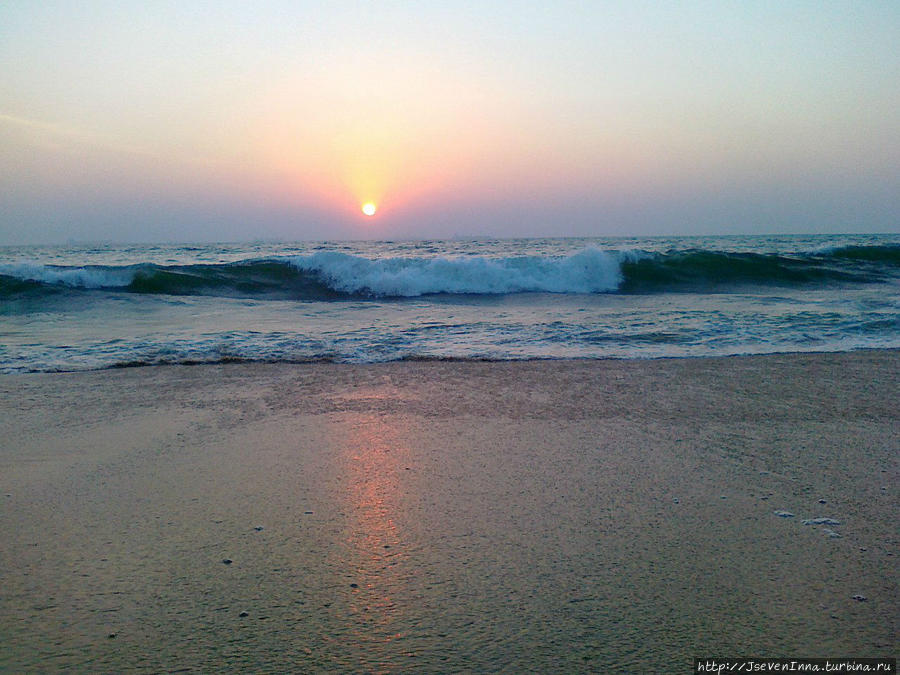 Кристальный пляж и чистейший песок — уровень VIP мое мнение Морджим, Индия