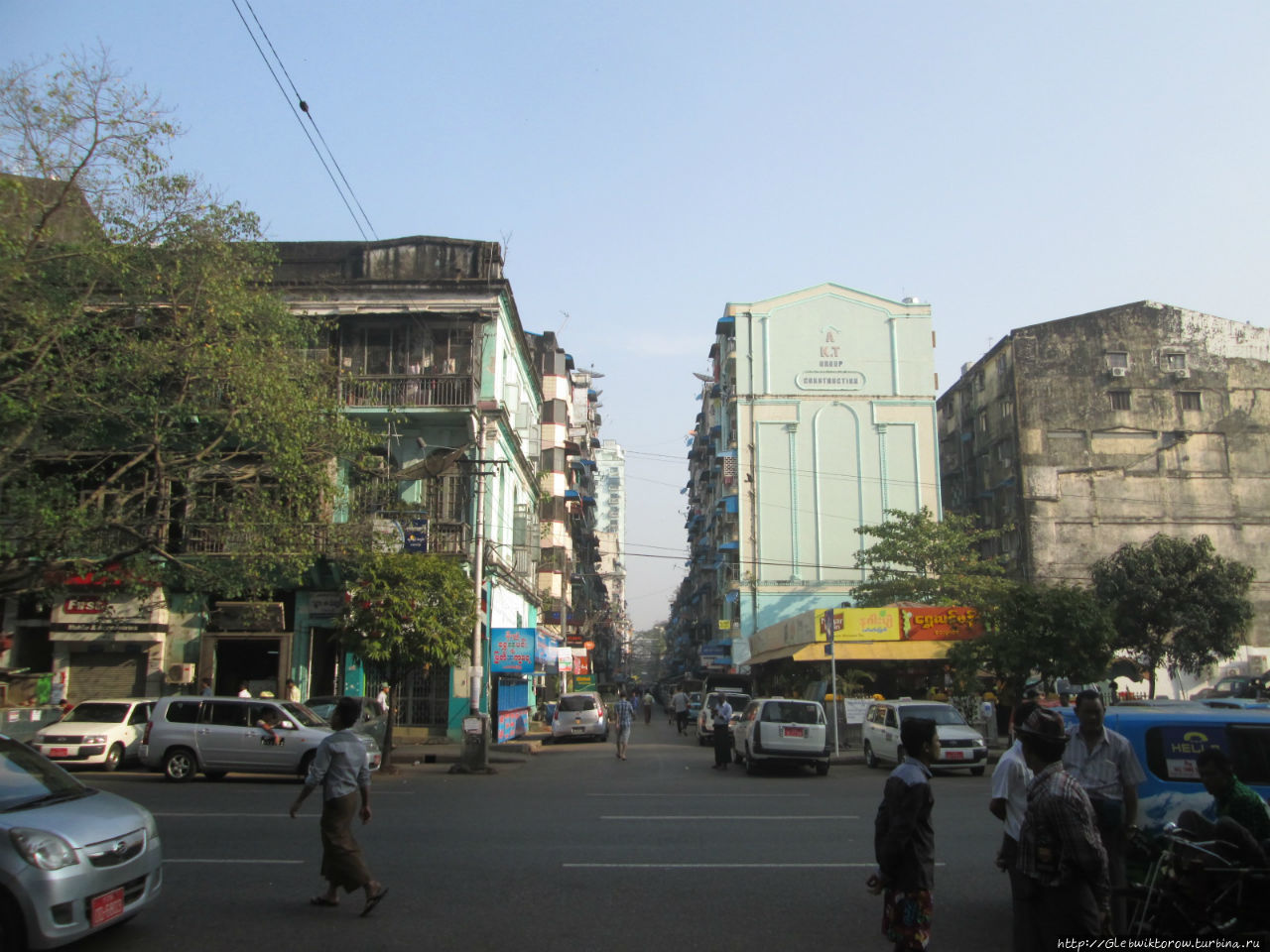 Прогулки по Янгону утром и в темноте Янгон, Мьянма