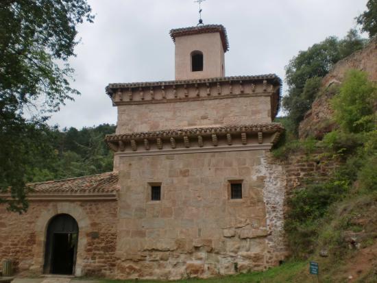 монастырь Сан-Мильян-де-Сусо / Suso monastery (San Millán de Suso)