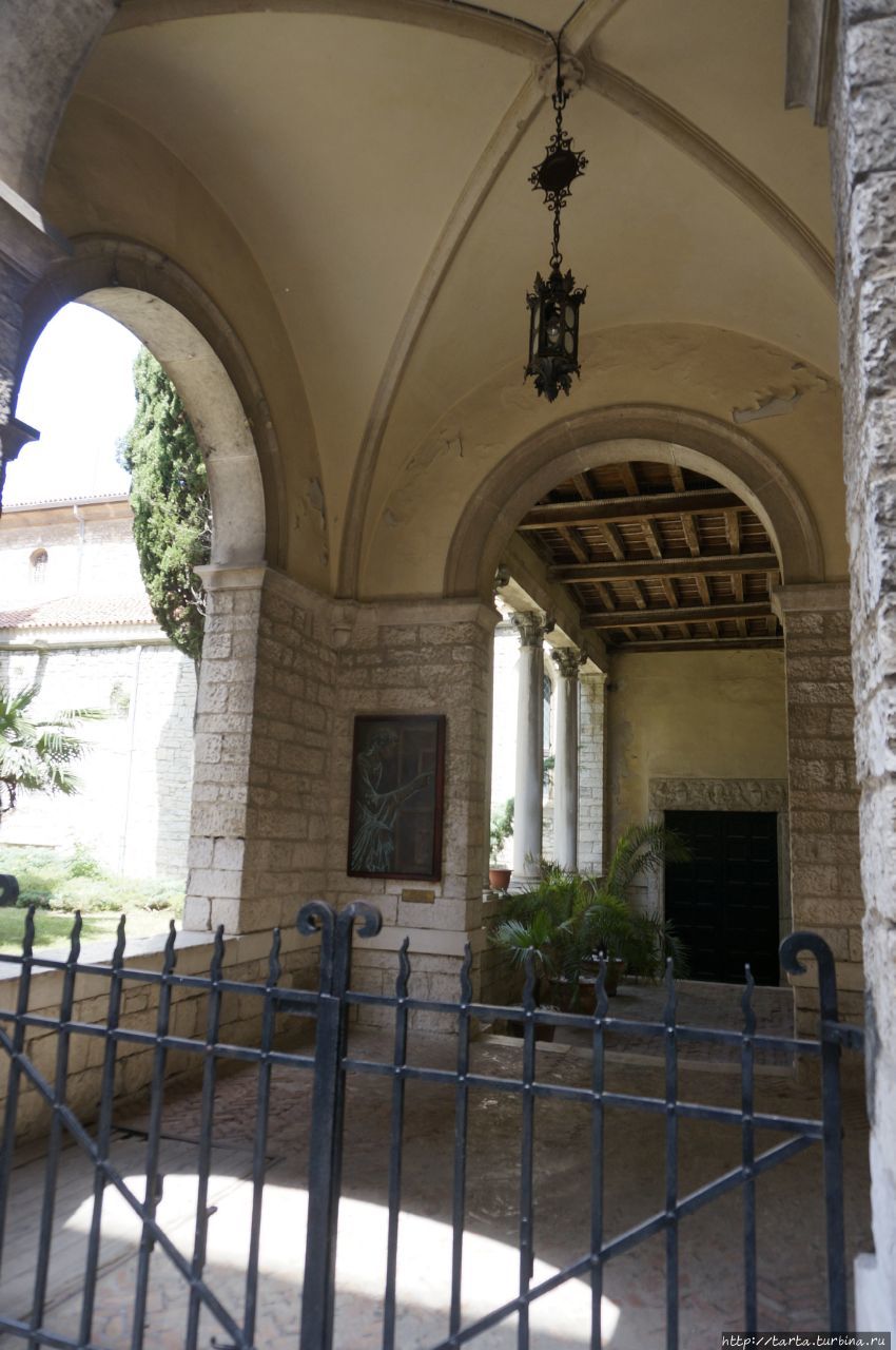 Пула 10 лет спустя Пула, Хорватия