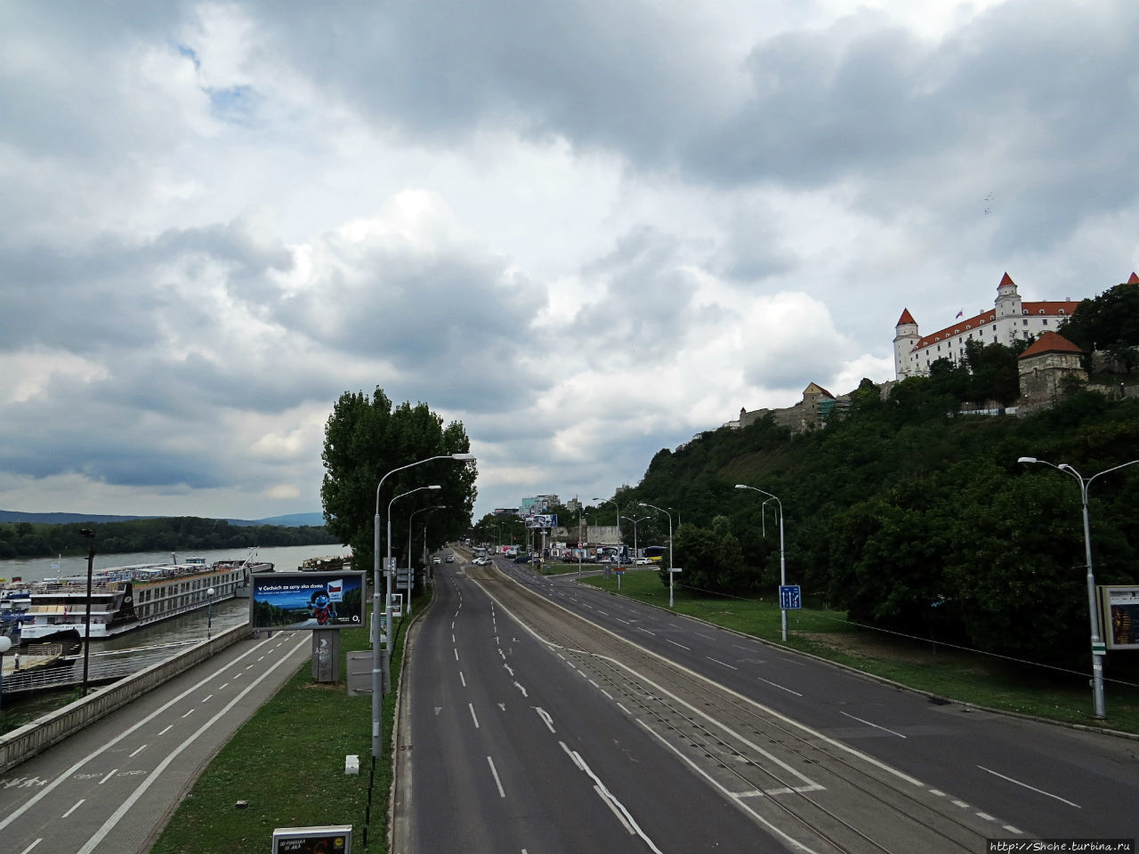 Братислава — город на Дунае Братислава, Словакия