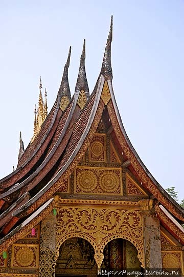 Сим монастыря Сиенгтхонг.