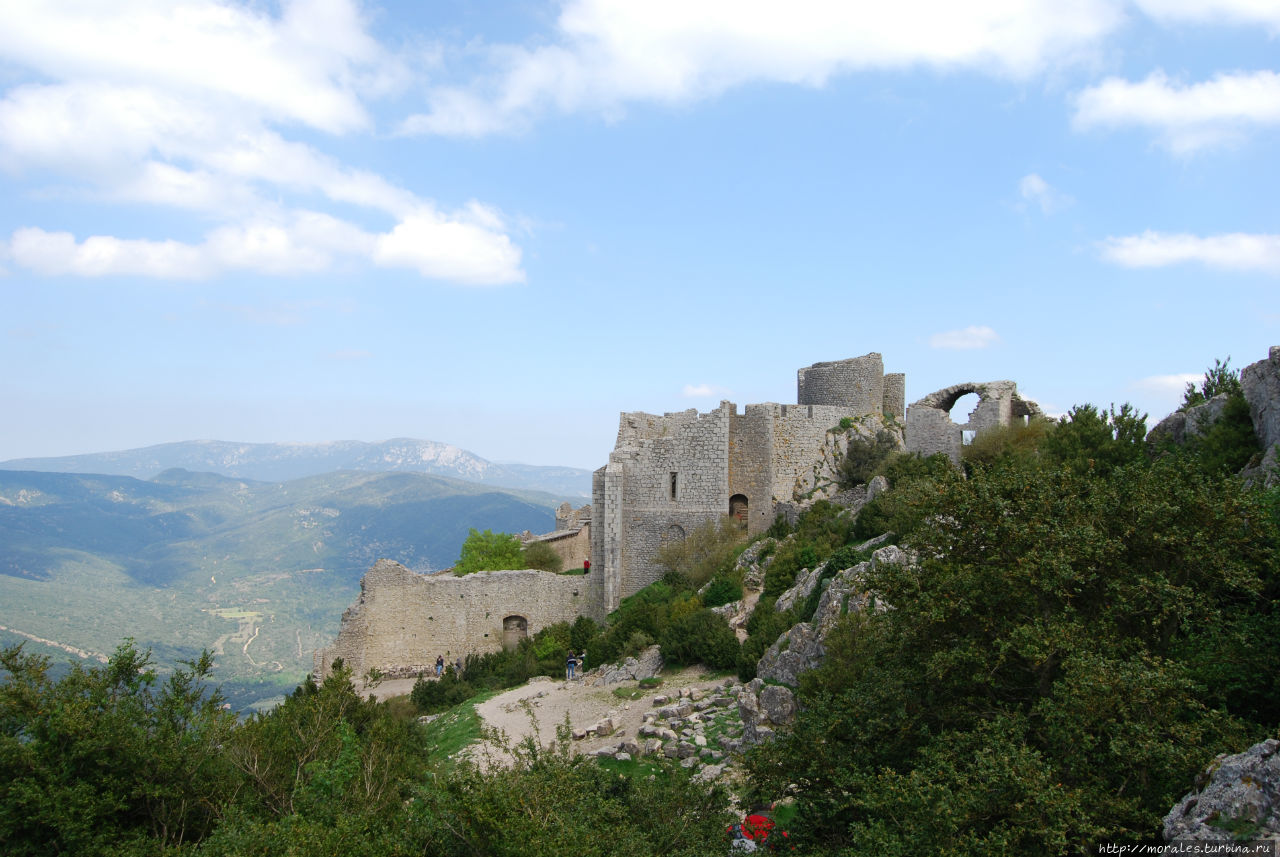 Замки Катаров: Queribus и Peyrepertuse. Перпиньян, Франция