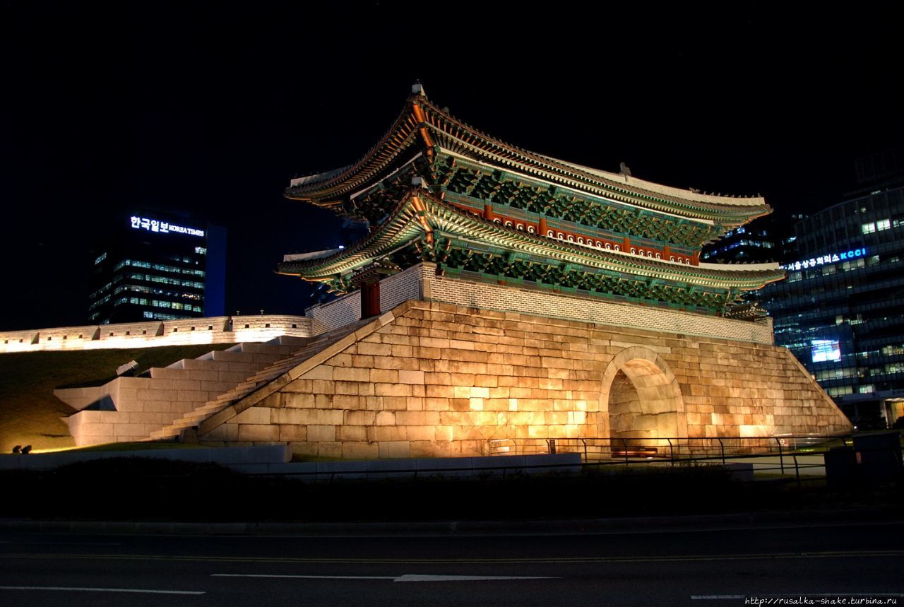 Ворота Намдэмун Сеул, Республика Корея