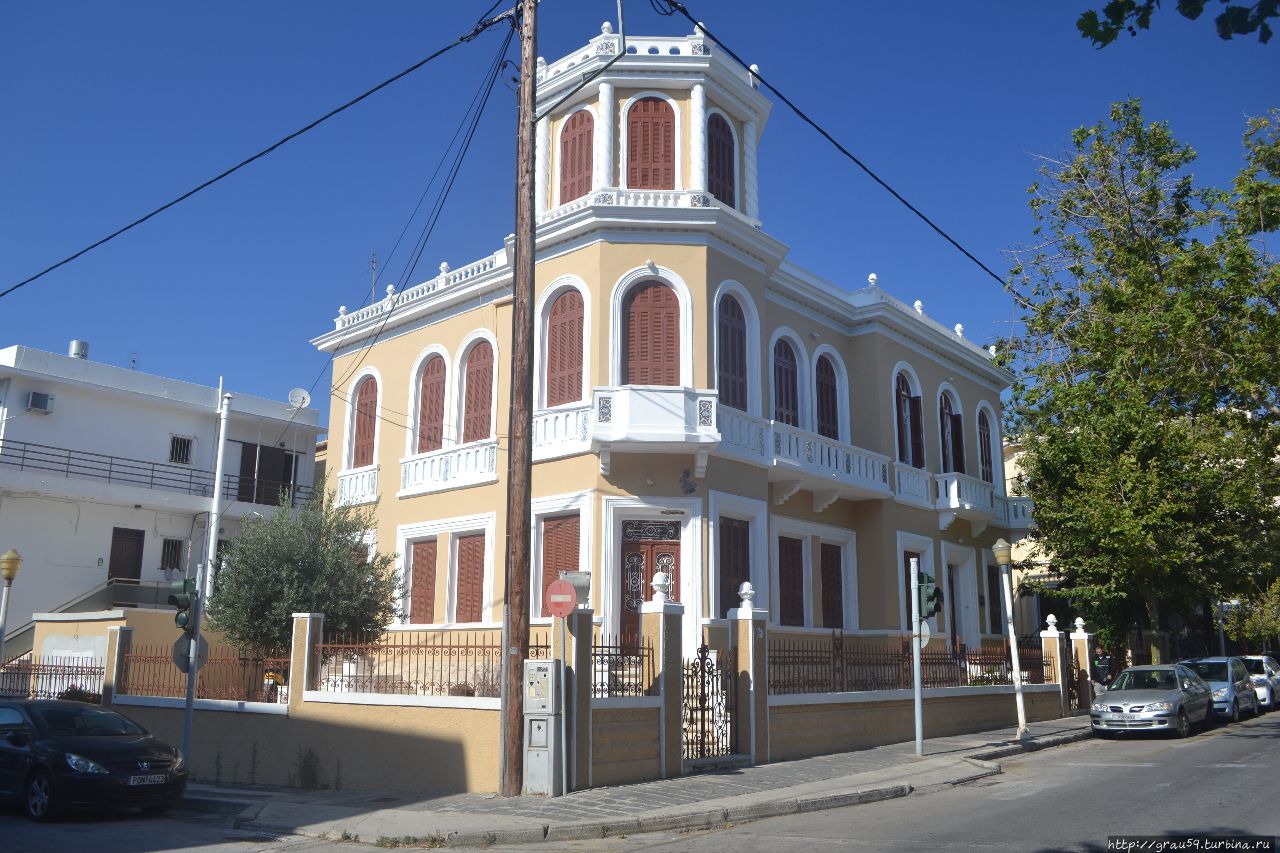 Новый город Родоса.  Жизнь продолжается Родос, остров Родос, Греция