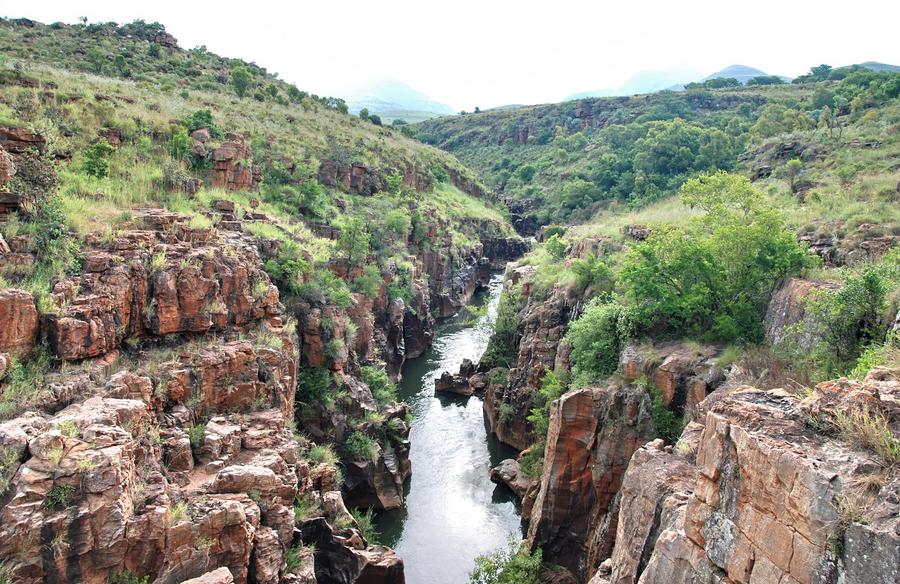 Драконовы горы и символ Южно-Африканской Республики Ундерберг, ЮАР