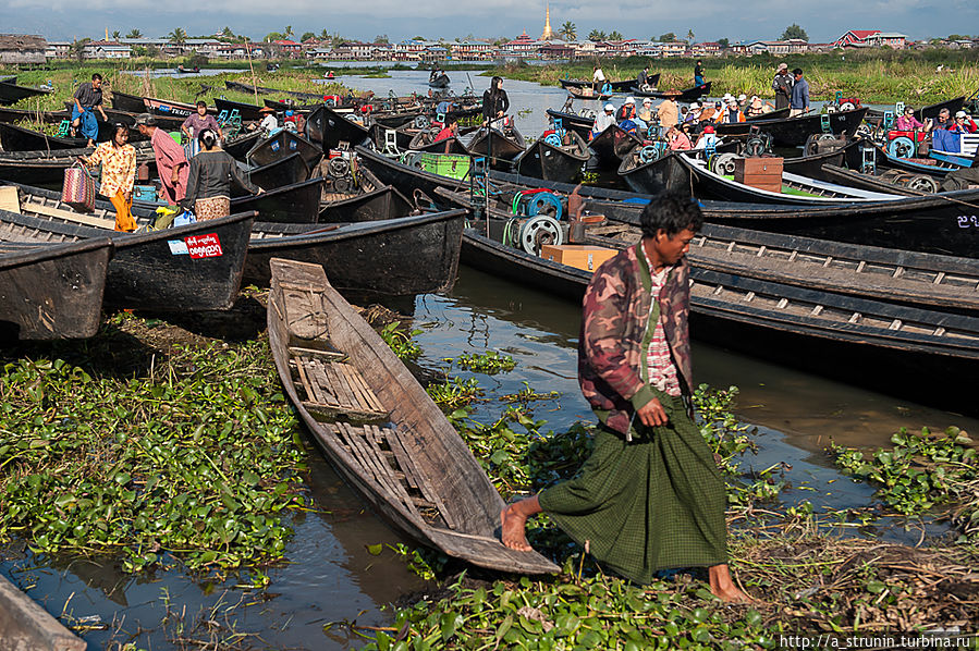 Рынок на воде Озеро Инле, Мьянма