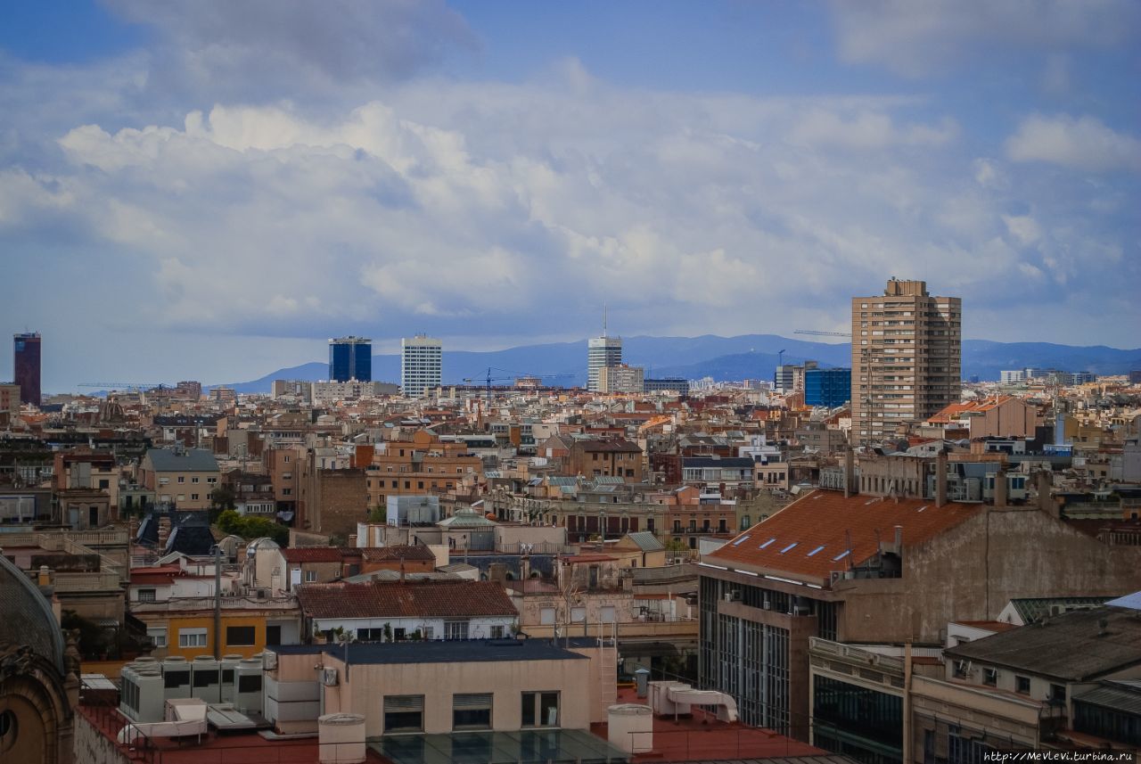 Барселона с верхотуры Барселона, Испания