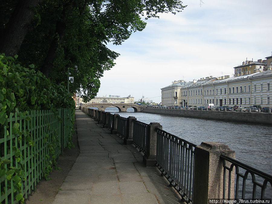 Здесь лучшая в мире стоит из оград Санкт-Петербург, Россия