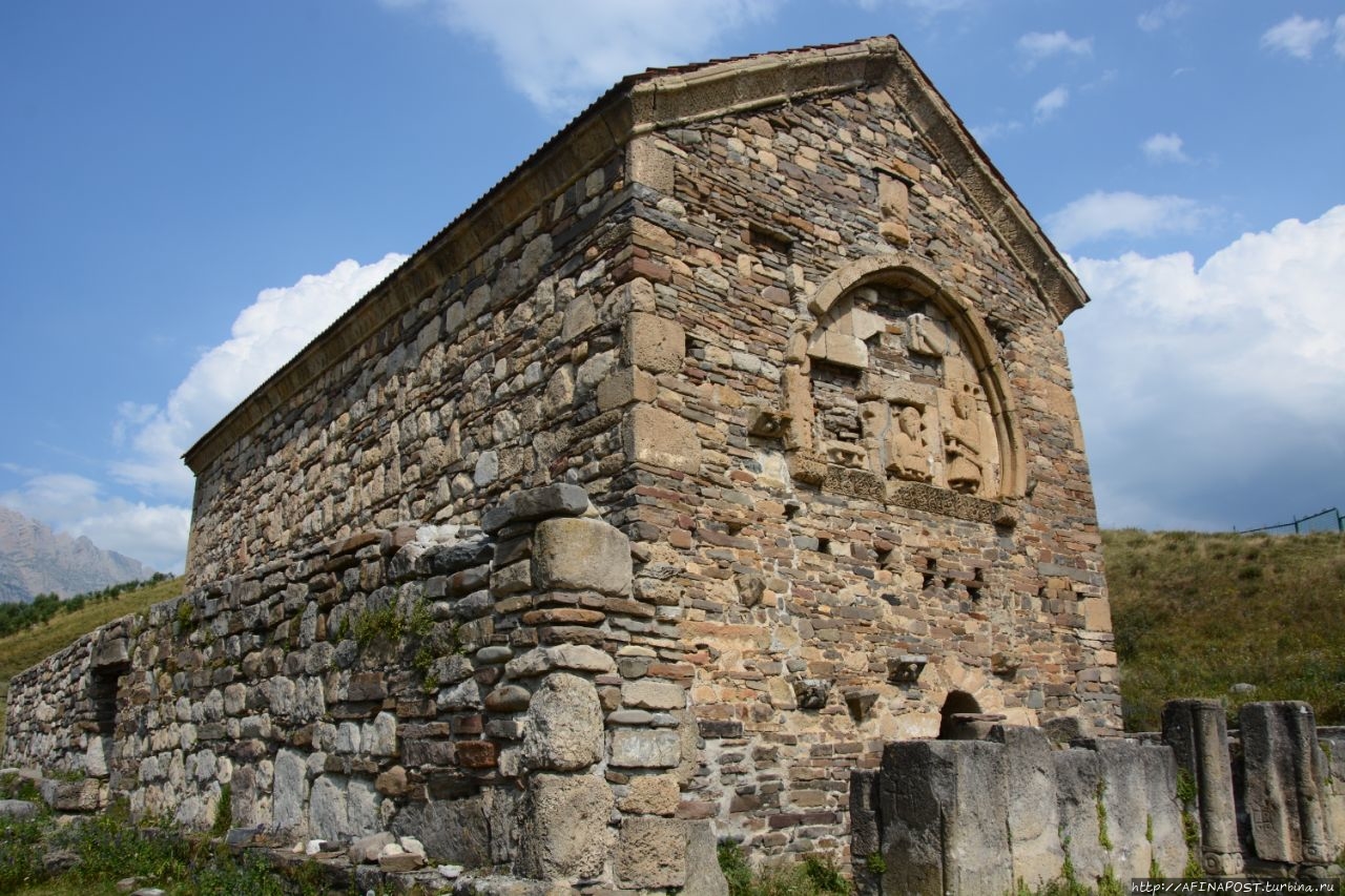 Древний христианский храм / Ancient Christian temple Tkhaba-Yerdy