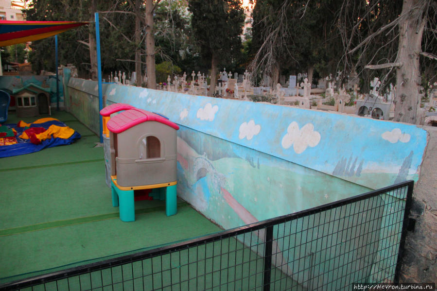 Ужасающее соседство Лимассол, Кипр