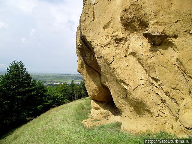 скалы рядом с Кольцо-горой Кисловодск, Россия