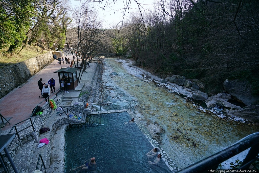 Термальная водолечебница Лутра-Позар Эдесса, Греция