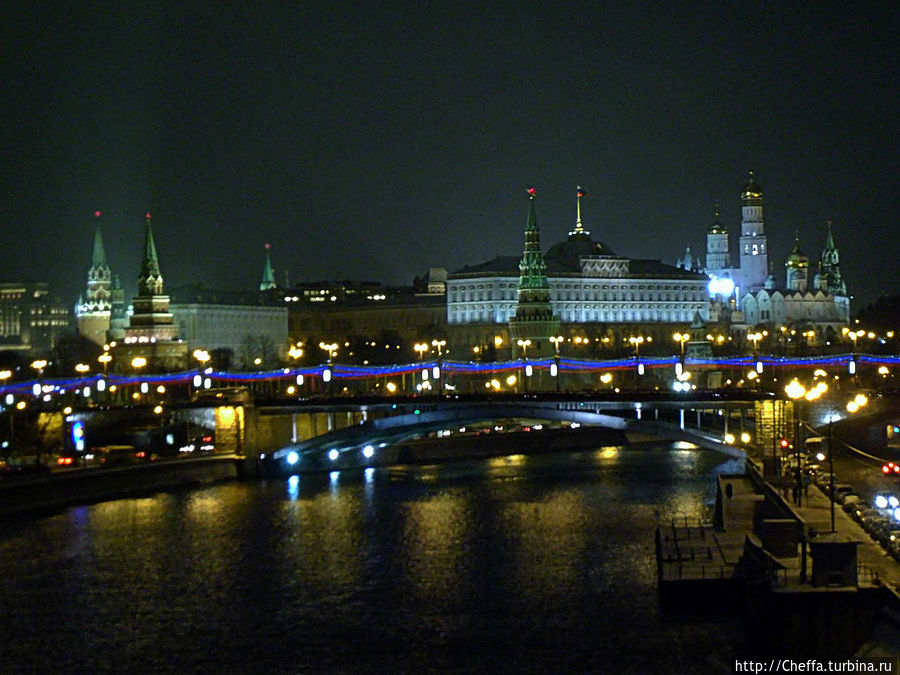 На Патриаршем мосту Москва, Россия