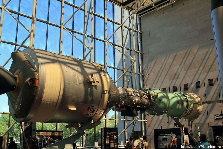 Реконструкция стыковки Союз-Аполлон. Вашингтон, CША