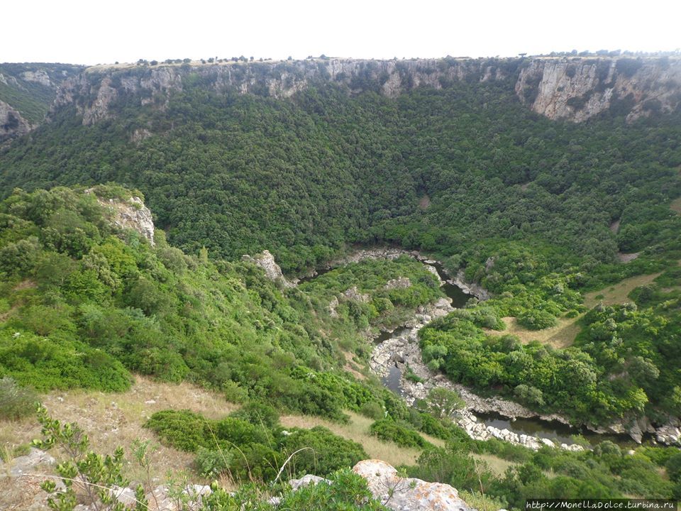 Природный Парк и Каньон Oasi LUPI Gravina di Laterza