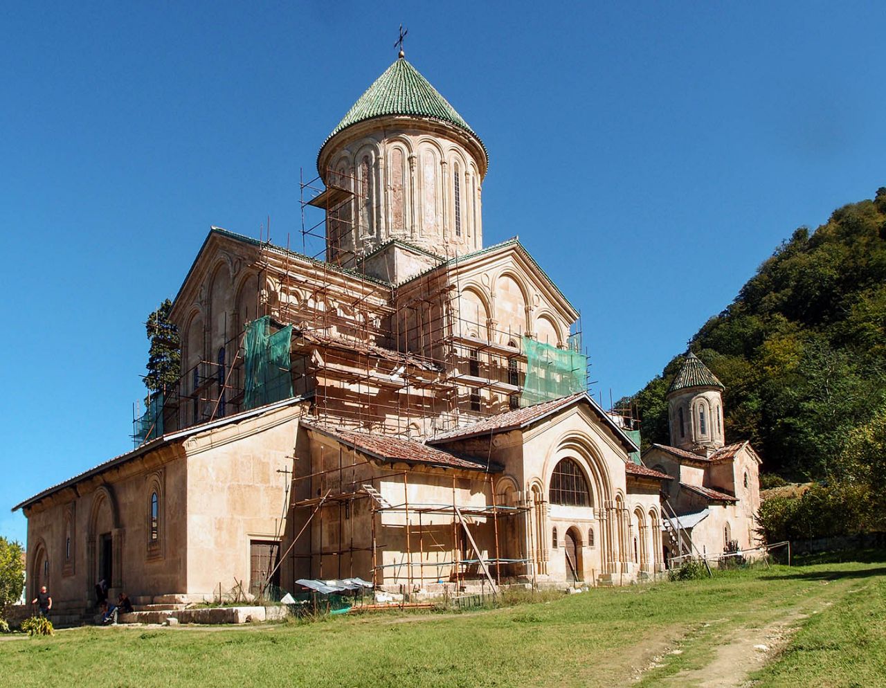 Гелатский монастырь Мотсамета, Грузия