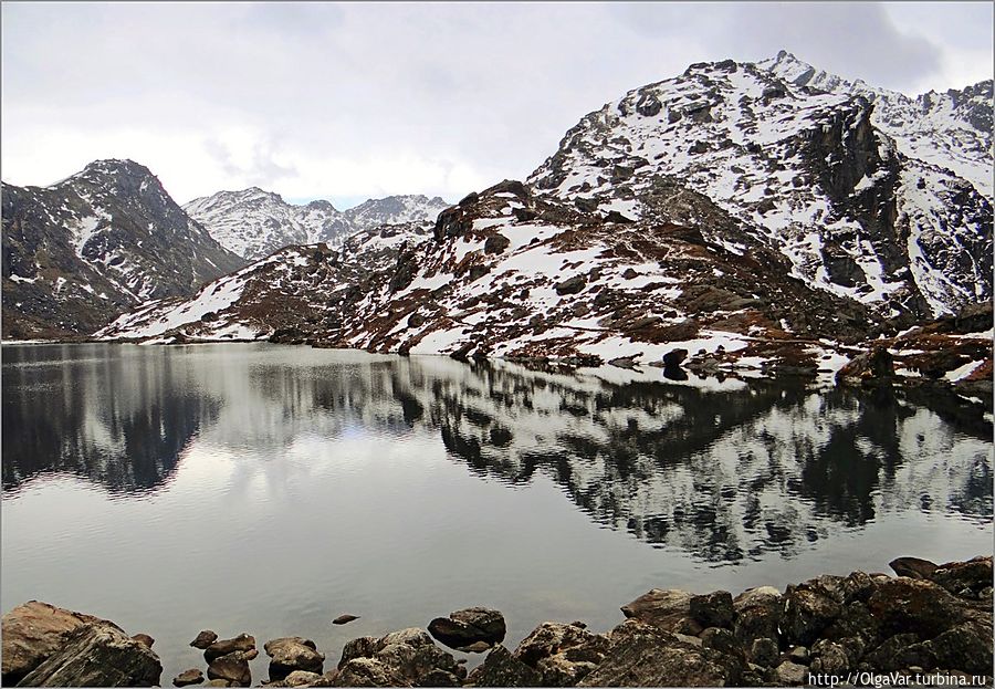 Площадь озера Госайкунда всего 13,8 га Госайкунд, Непал
