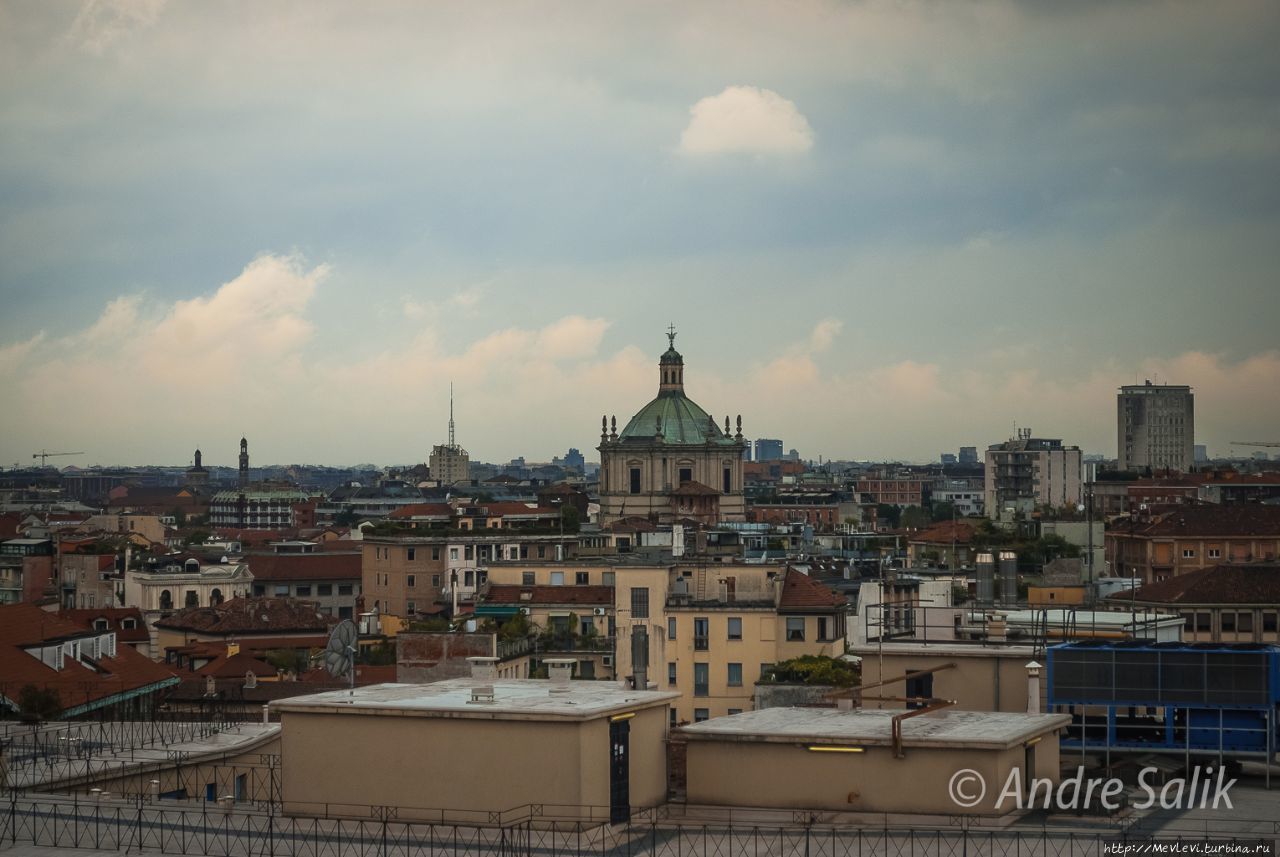 Главный город северной части Италии Милан, Италия