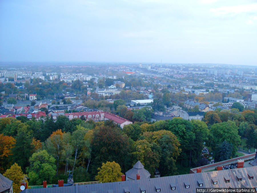 Вид на город с монастырской колокольни Ченстохова, Польша