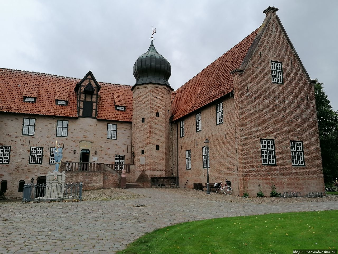 Замок Бедеркеза Бад-Бедеркеза, Германия