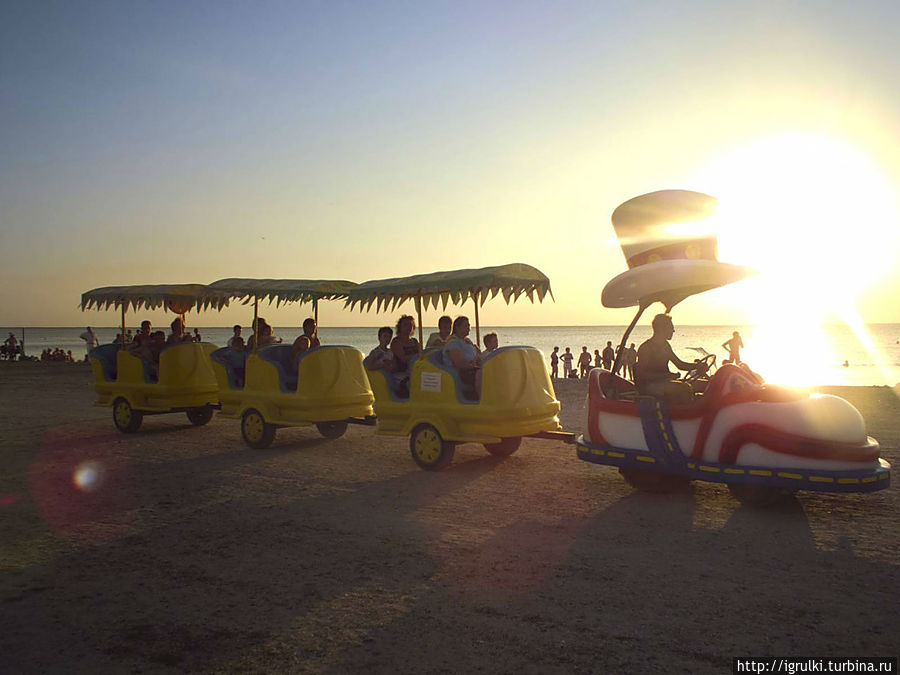 На набережной