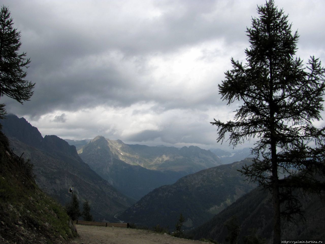 Знакомство с Альпами началось с Эгюй -де -Гран -Монте Шамони, Франция