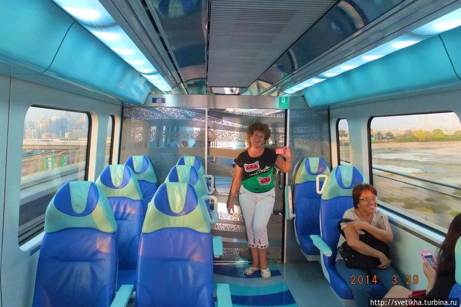 Голд класс вагона метро ОАЭ