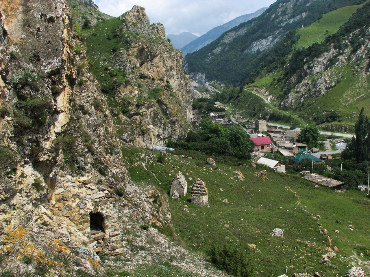 Куртатинское ущелье крепость Дзивгис