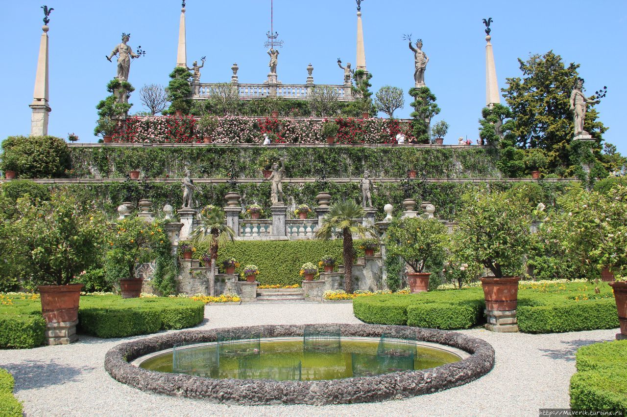 Остров Белла — прекрасные сады с белоснежными павлинами Остров Белла, Италия
