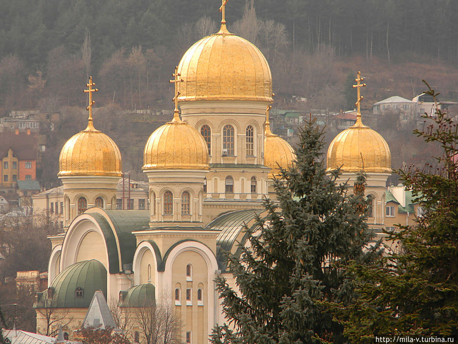 золотые купола Кисловодск, Россия