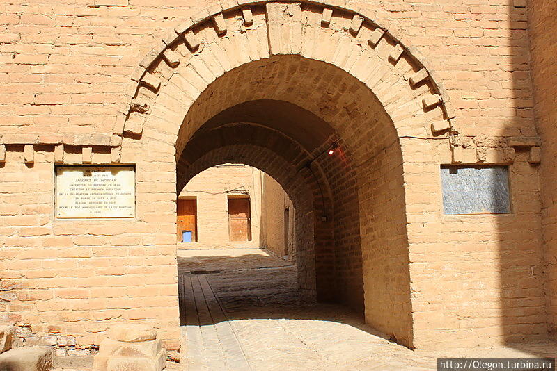 Крепость Морганы построена для защиты археологов Провинция Хузестан, Иран