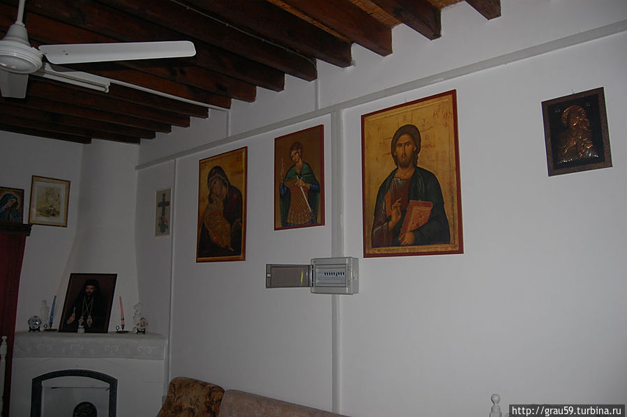 В монастыре Святого Пантелеимона Агрокипия, Кипр