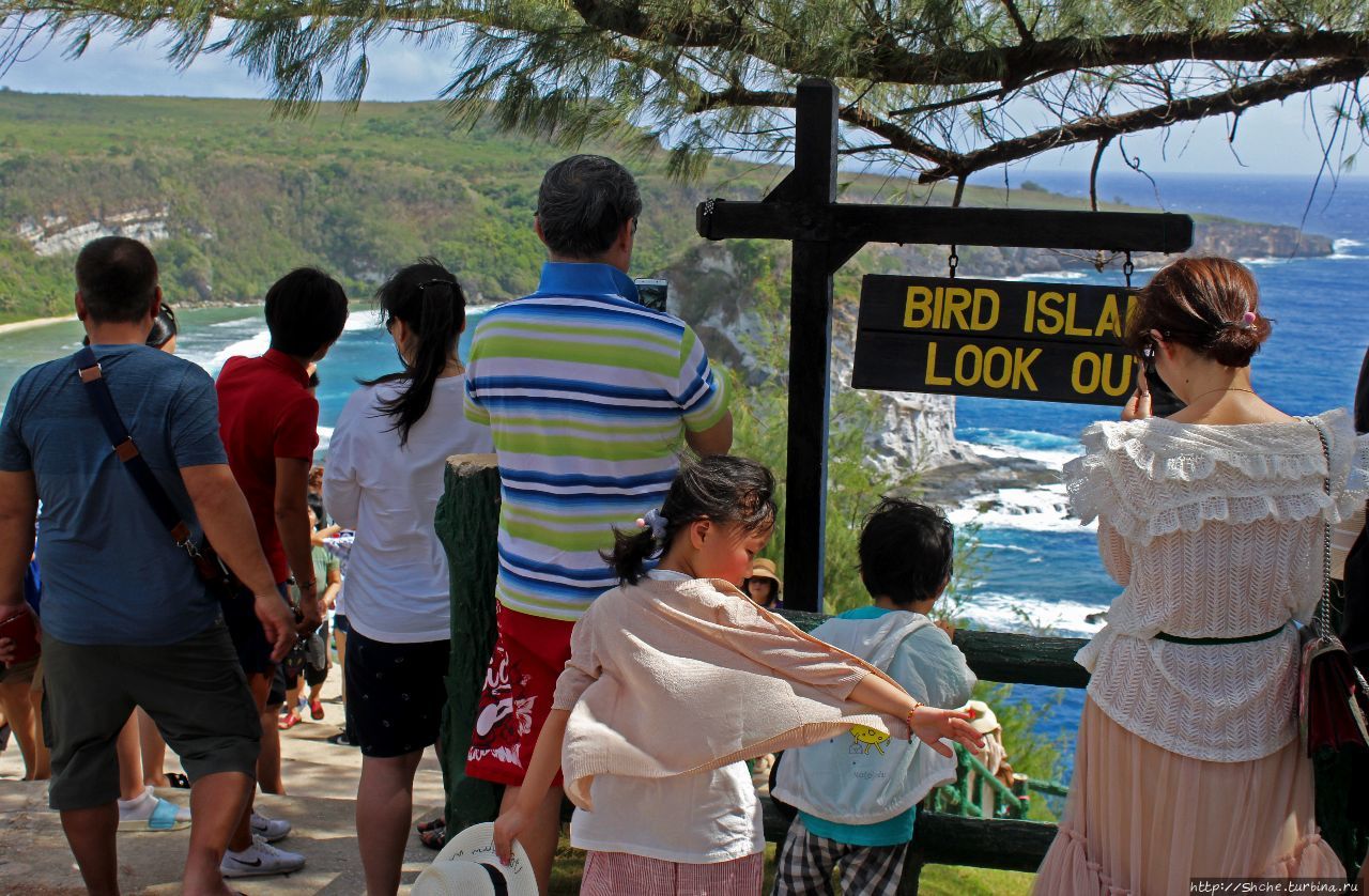 Смотровая на Птичий остров Берд-айленд, остров Сайпан, Марианские острова