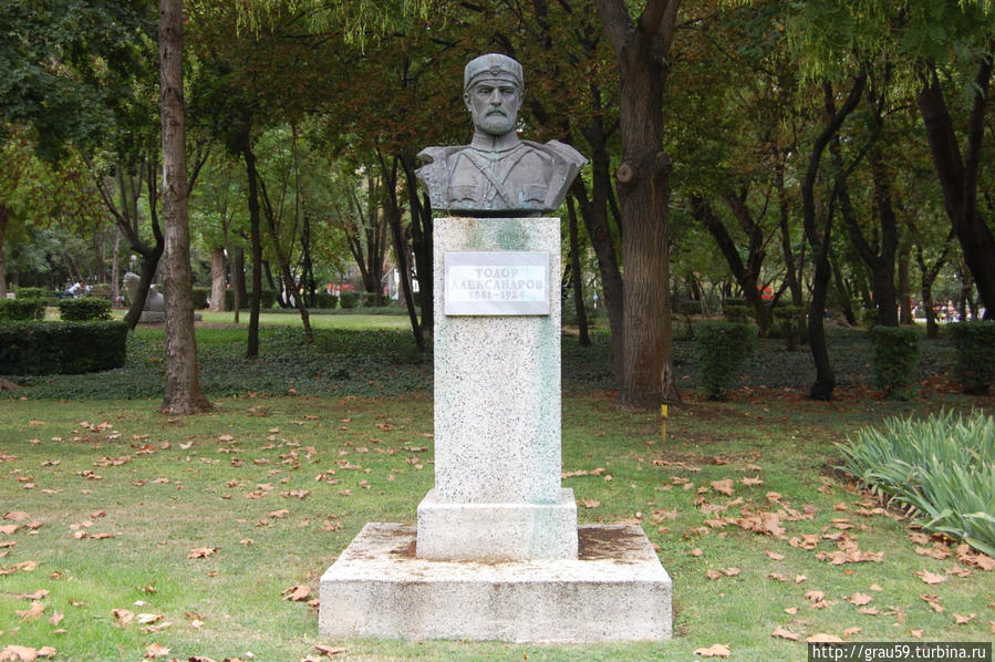 Памятник Тодору Александрову