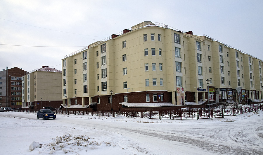 Один из жилых комплексов-кварталов. Нарьян-Мар, Россия