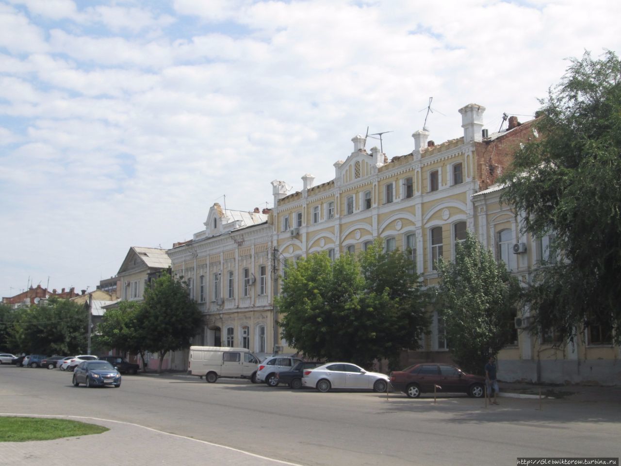 Прогулка по набережной Волги Астрахань, Россия