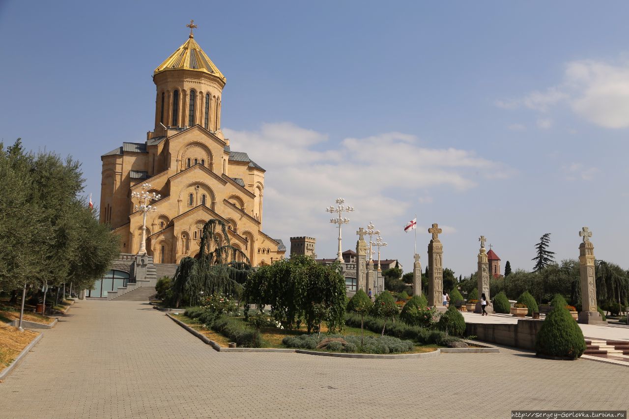 Тбилиси —  город  контрастов Тбилиси, Грузия