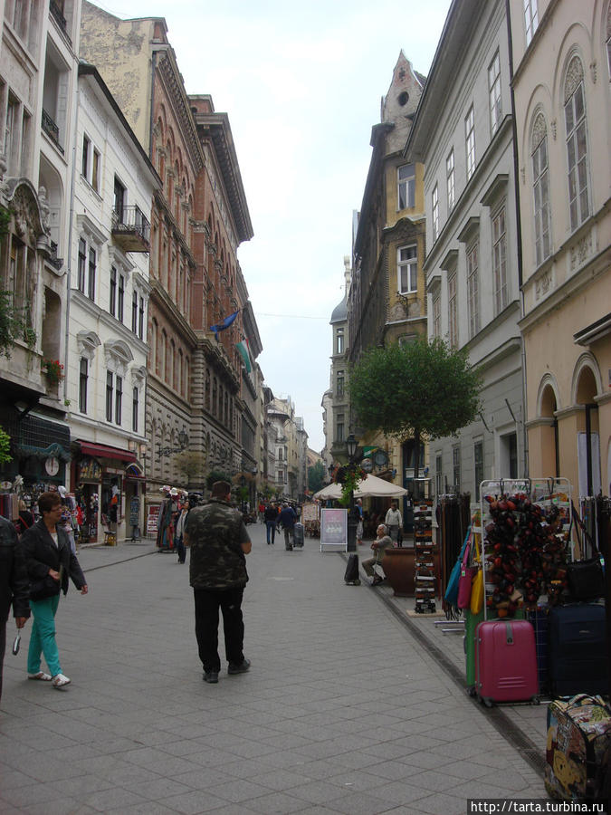 На улице Ваци Будапешт, Венгрия
