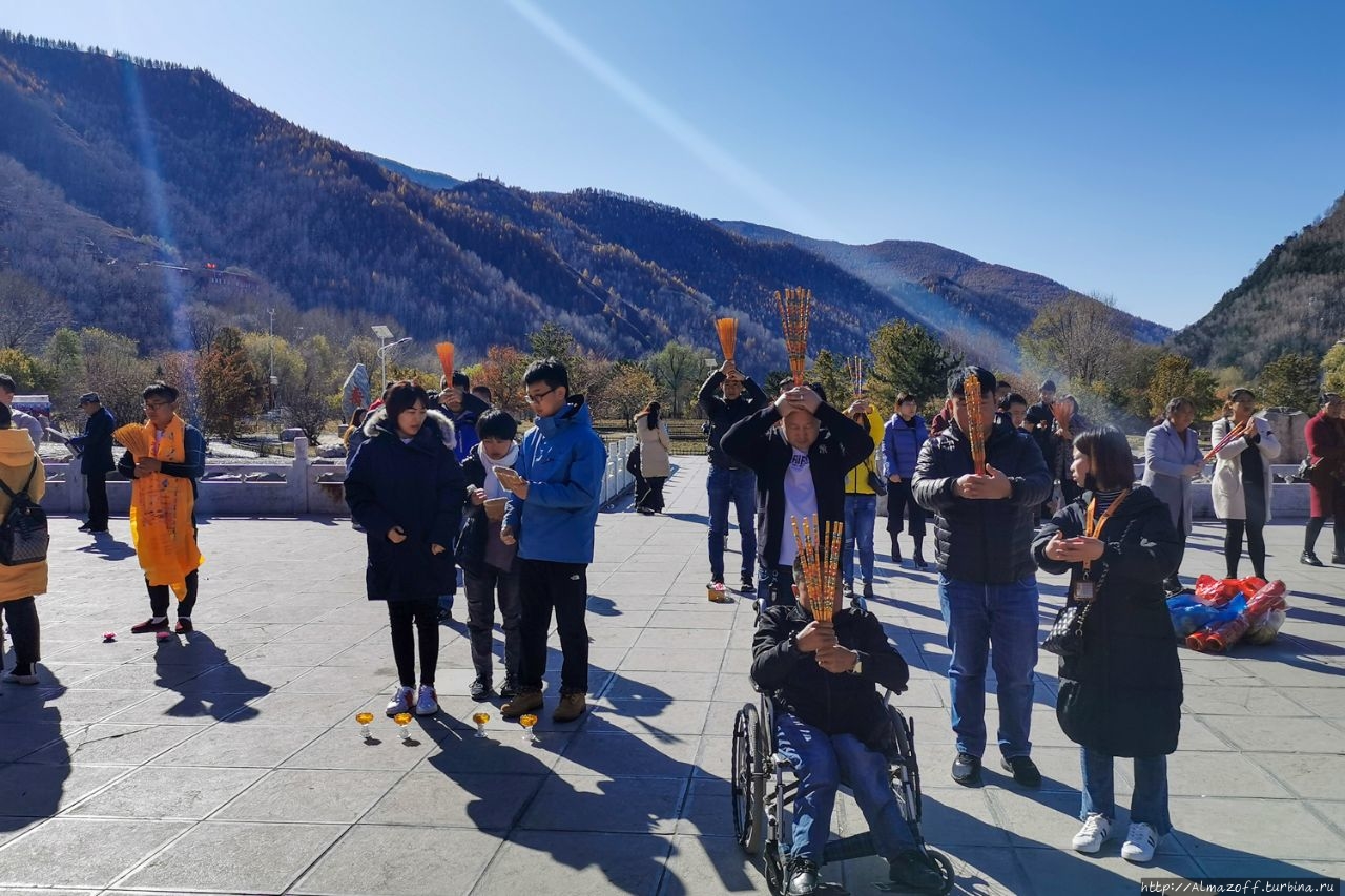 Храм Вуе (Wuye Temple), Утайшань. Священная Гора Утайшань, Китай