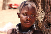 Удивительной красоты люди, cимвол Намибии, хотя численность их не более 2 процентов