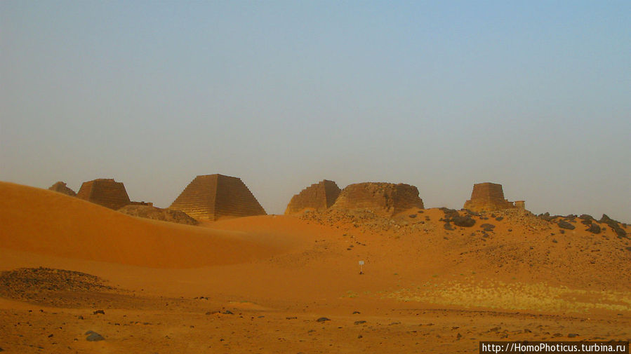 Восточный некрополь Мероэ (древний город, пирамиды), Судан
