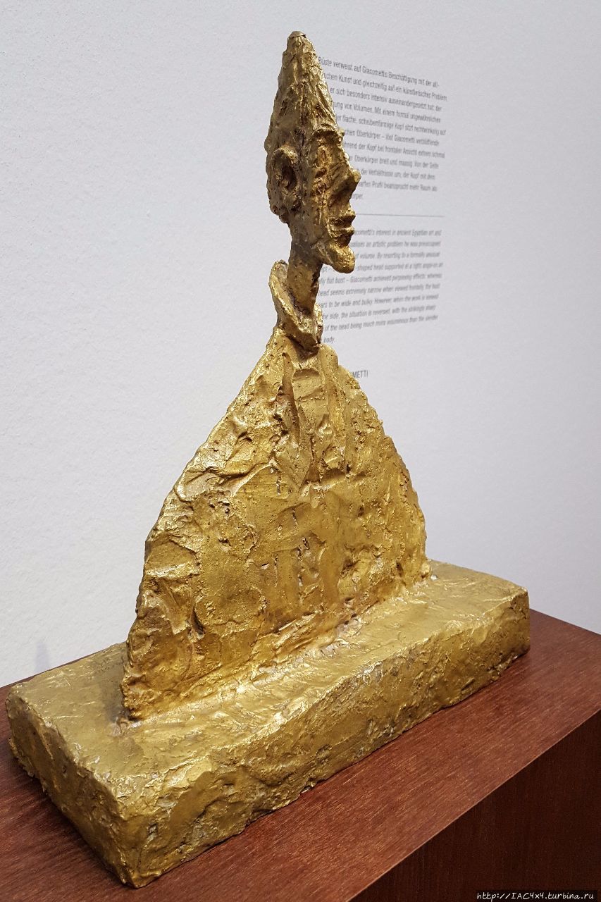 Альберто Джакометти, Тонкий бюст на подставке (Аменхогтеп) (1954) Вена, Австрия