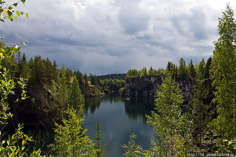 Великолепие мертвого камня Рускеала, Россия