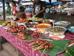 Утренний овощной рынок Луангпрабанга