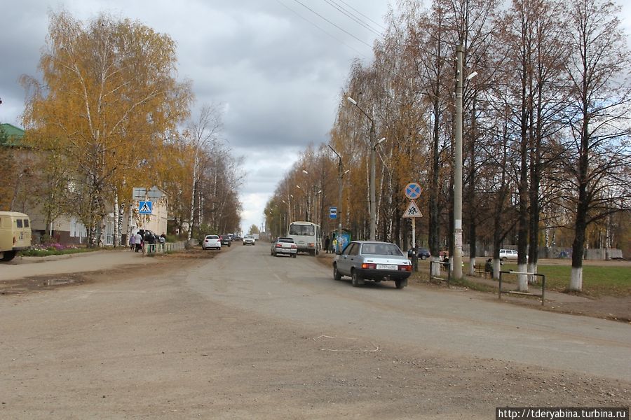 Одна из центральных улиц города — 50 лет Октября Кудымкар, Россия