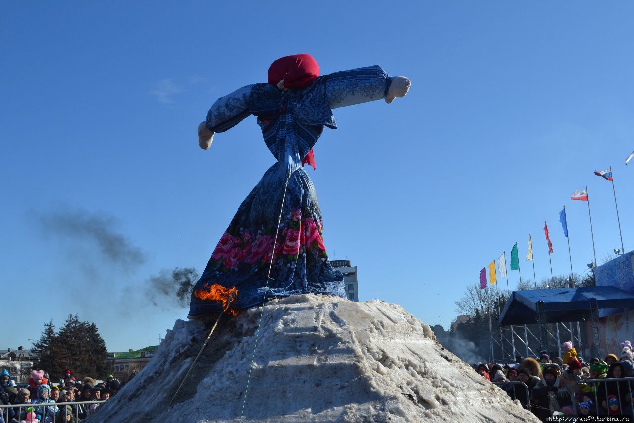 Масленница. Гори, гори ясно, чтобы не погасло Саратов, Россия