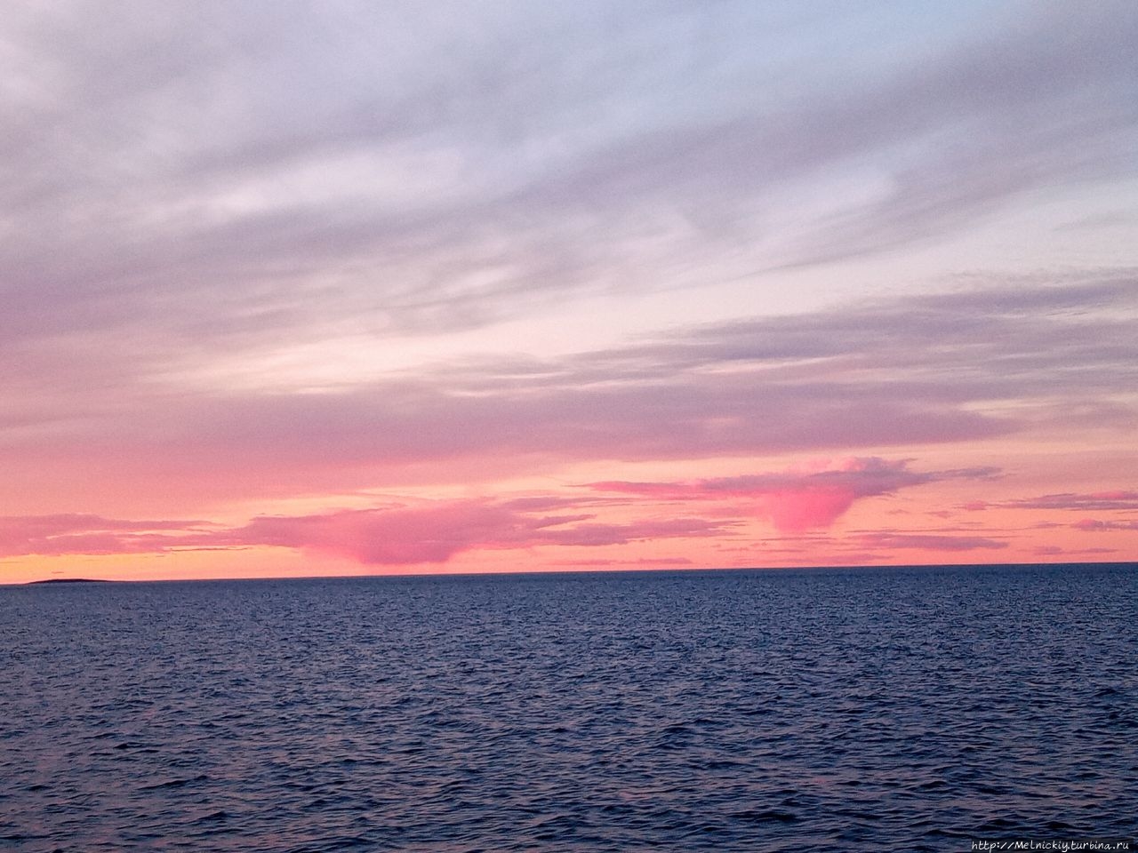 Закат на Белом море Рабочеостровск, Россия
