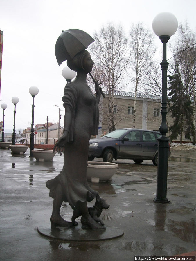 Памятник Даме с собачкой Пенза, Россия