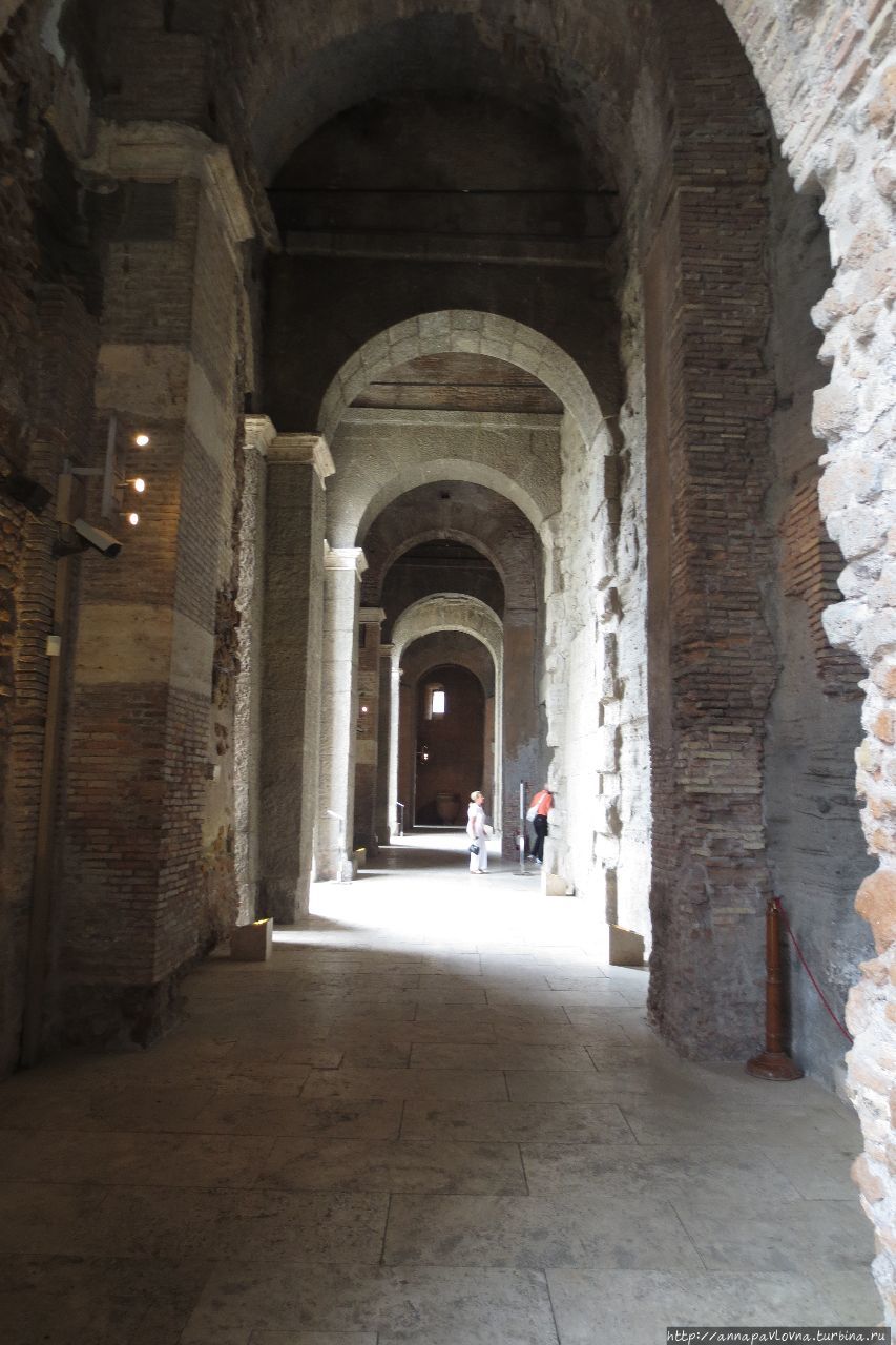 Третий день в Риме: Пантеон, Капитолий, этруски и Леонардо Рим, Италия